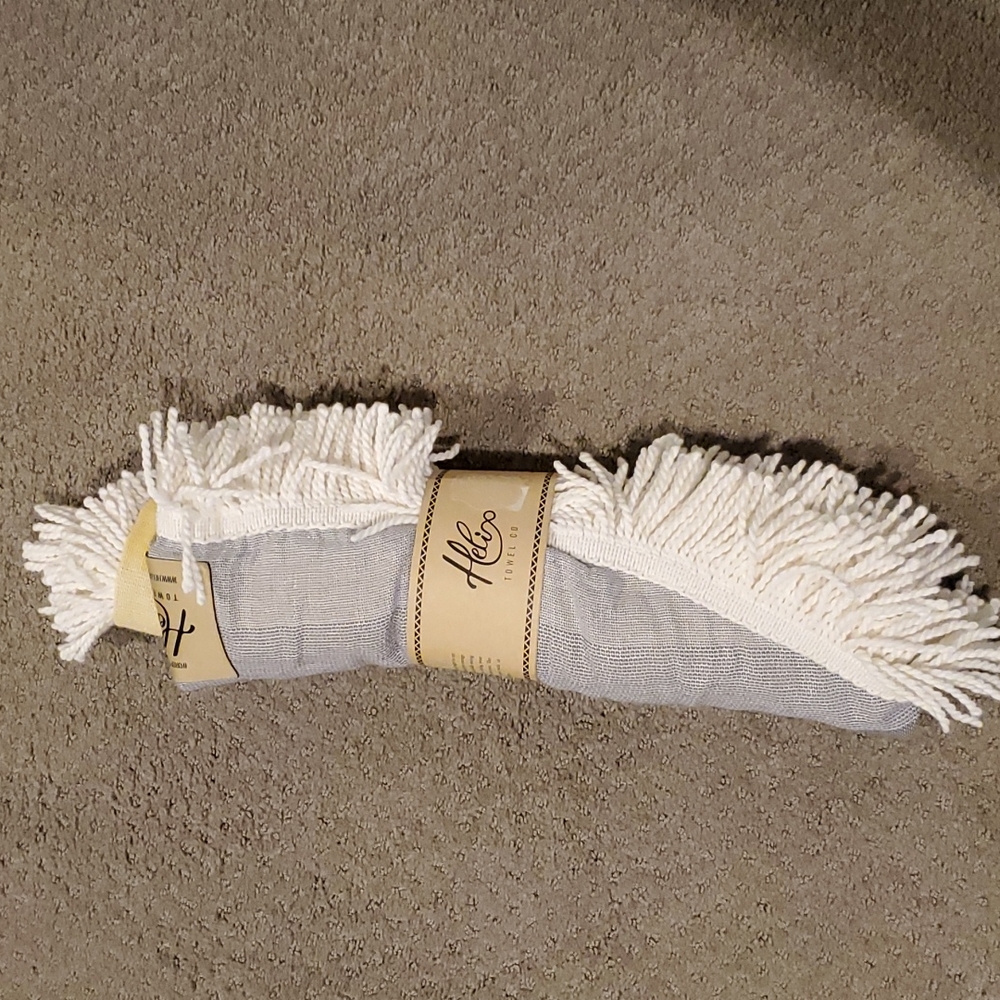 NEW BEACH BLANKET  / TOWEL - NEW Helix throw